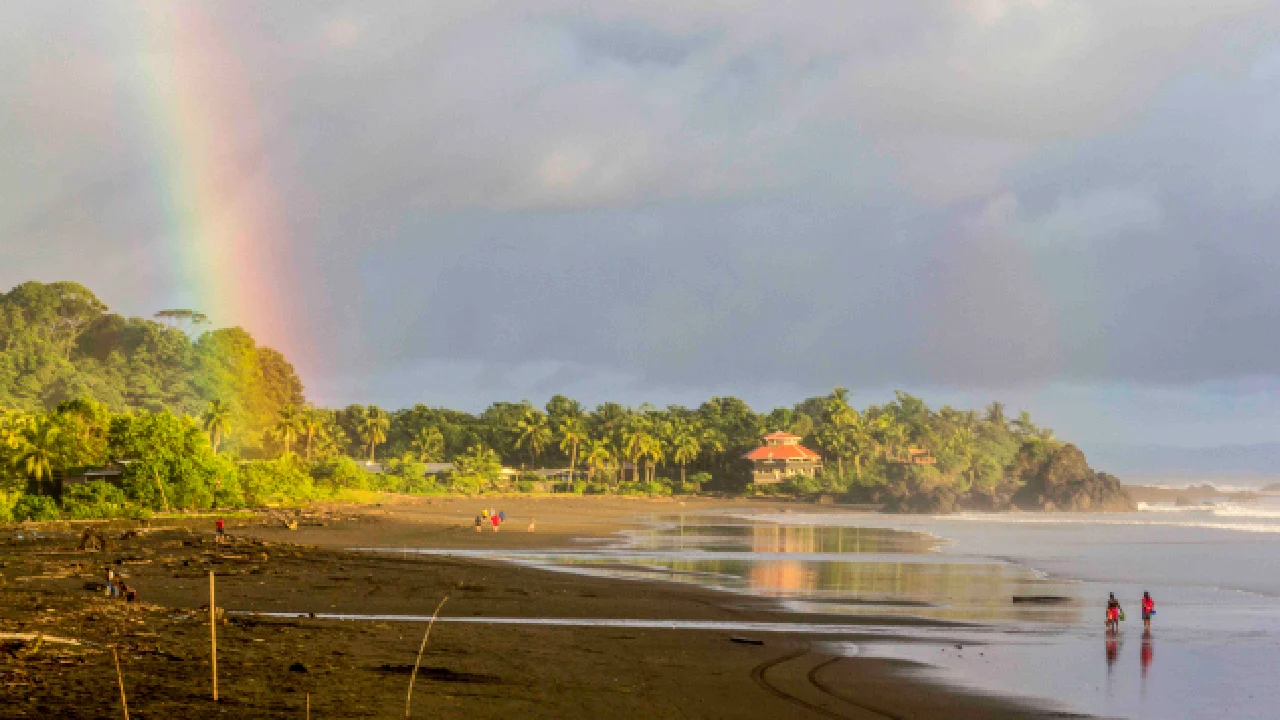 Playas paradisíacas de Colombia: destinos ocultos del Caribe y el Pacífico para desconectarse