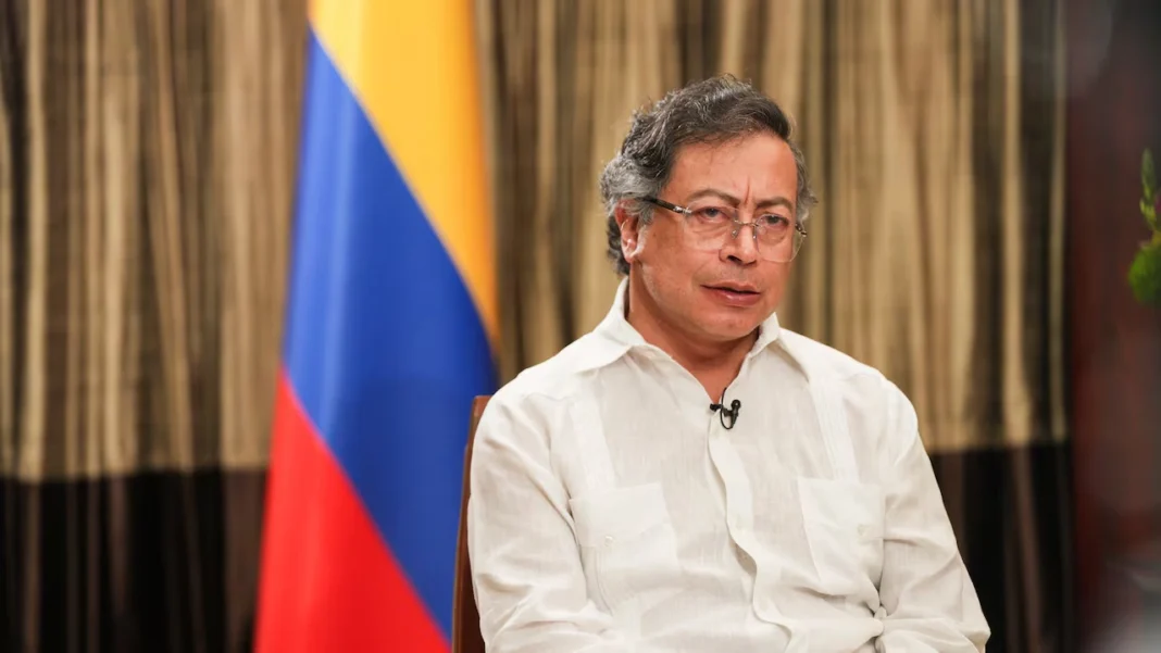 Petro reaviva el debate sobre el poder constituyente y pide una renovación del Congreso