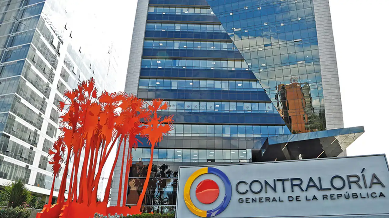 Contraloría prende las alarmas por el Presupuesto 2026 y pide recorte urgente del gasto público