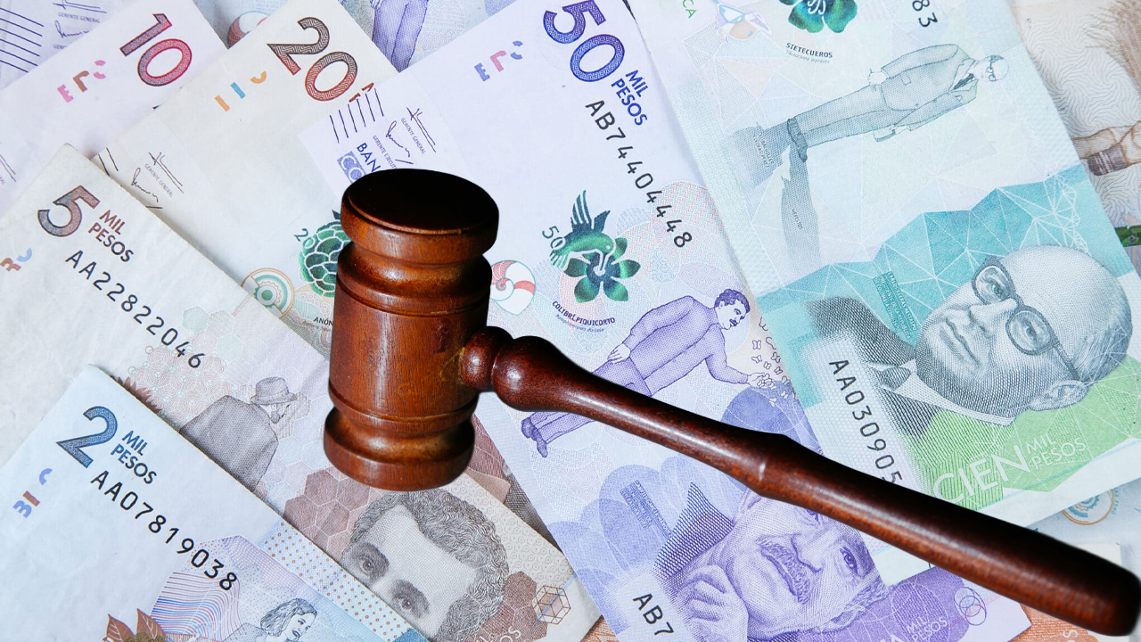 ¿Se puede demandar el decreto del salario mínimo para 2026? Esto dice la ley 1 Aumento del salario mínimo de $2 millones en Colombia desata controversia legal y política