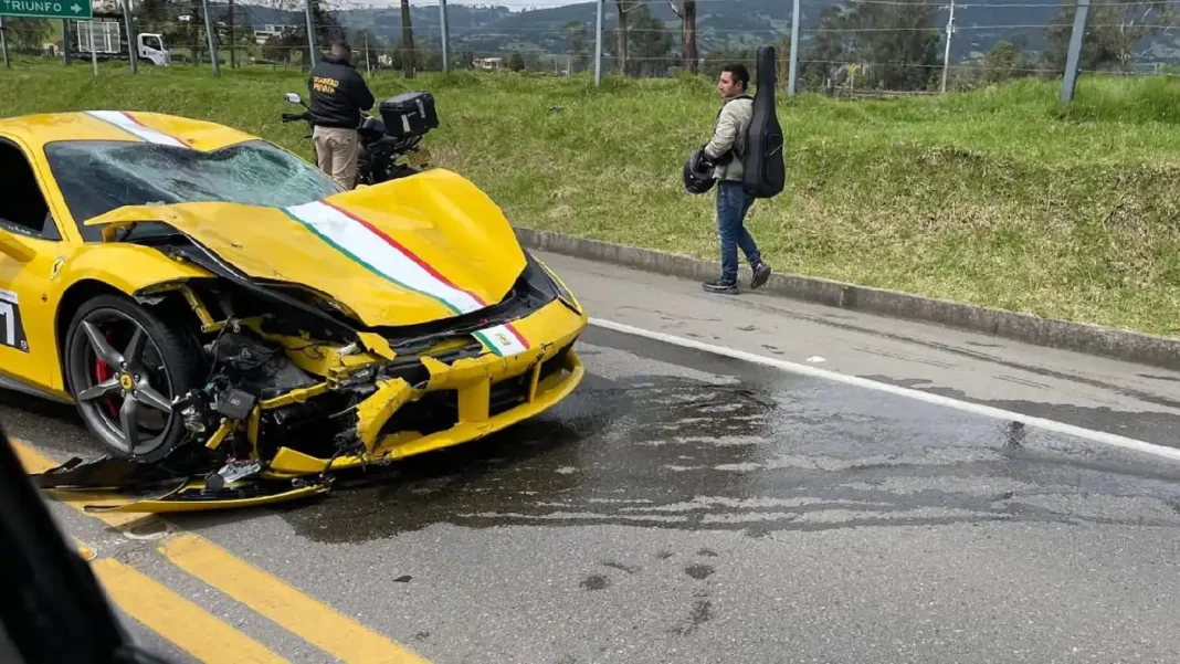 Fotos: Este fue el Ferrari que acabó en pérdida total en accidente en Vía La Calera