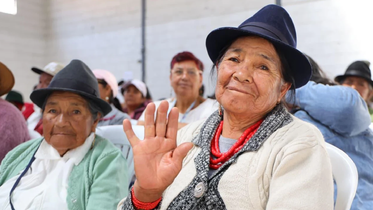 ¿Cómo reclamar el bono de adulto mayor?