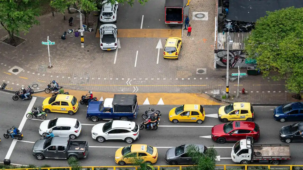 24 de diciembre: ¿Mañana hay pico y placa en Bogotá, Cali y Medellín? 1 ¿Habrá pico y placa el 24 de diciembre? Así aplica la medida en Bogotá, Cali y Medellín