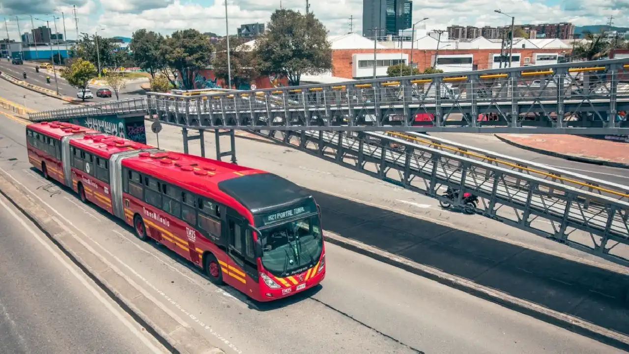 Salario mínimo 2026: así rinde el auxilio de transporte con la nueva tarifa de TransMilenio