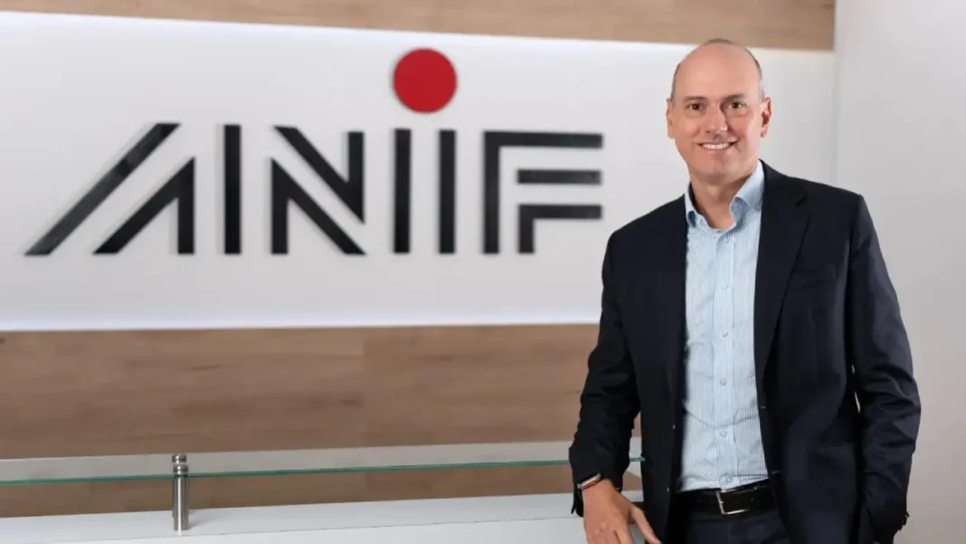 ANIF advierte que limitar la inversión internacional de los fondos de pensiones en Colombia reduciría la rentabilidad y podría recortar hasta 24 % del ahorro pensional.