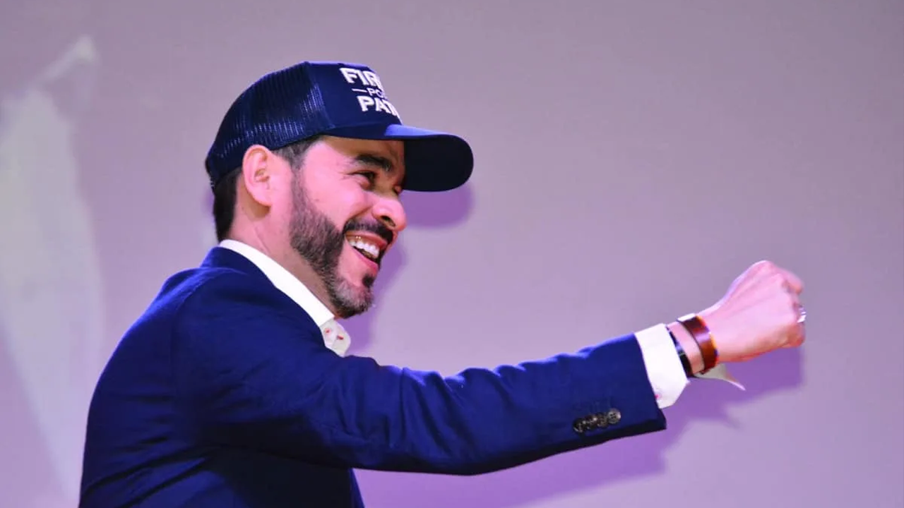 Abelardo de la Espriella lidera con amplia ventaja frente a otros aspirantes