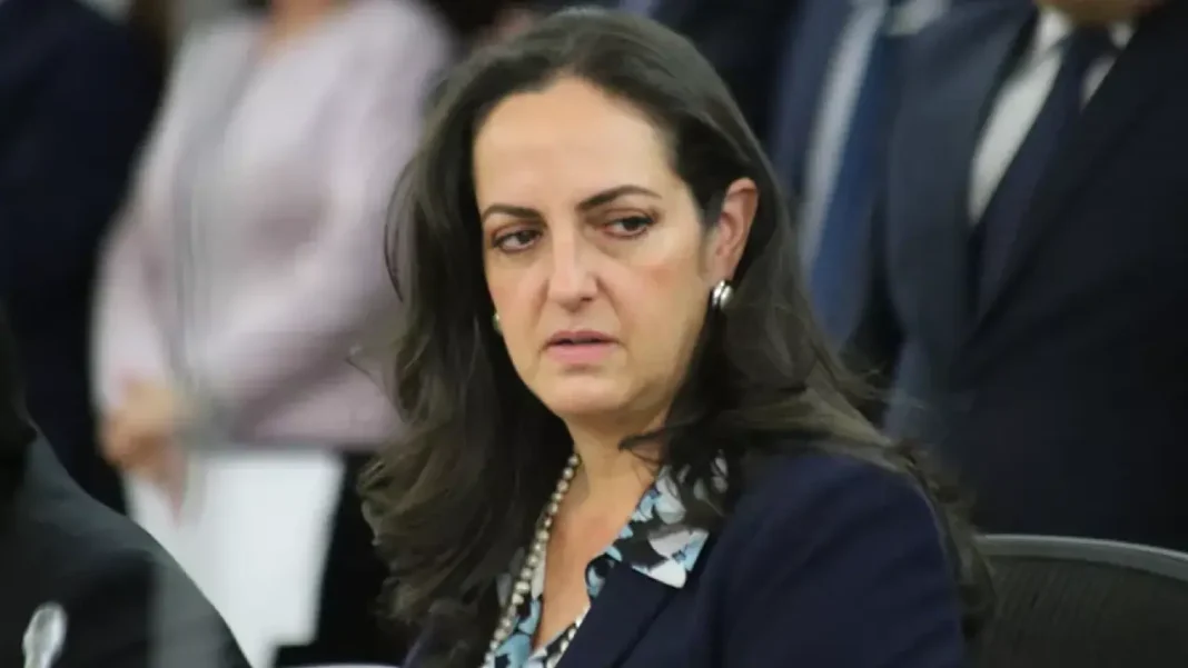 María Fernanda Cabal renunció al Centro Democrático este 26 de enero de 2026, tras cuestionar la transparencia del proceso interno para elegir candidato presidencial.