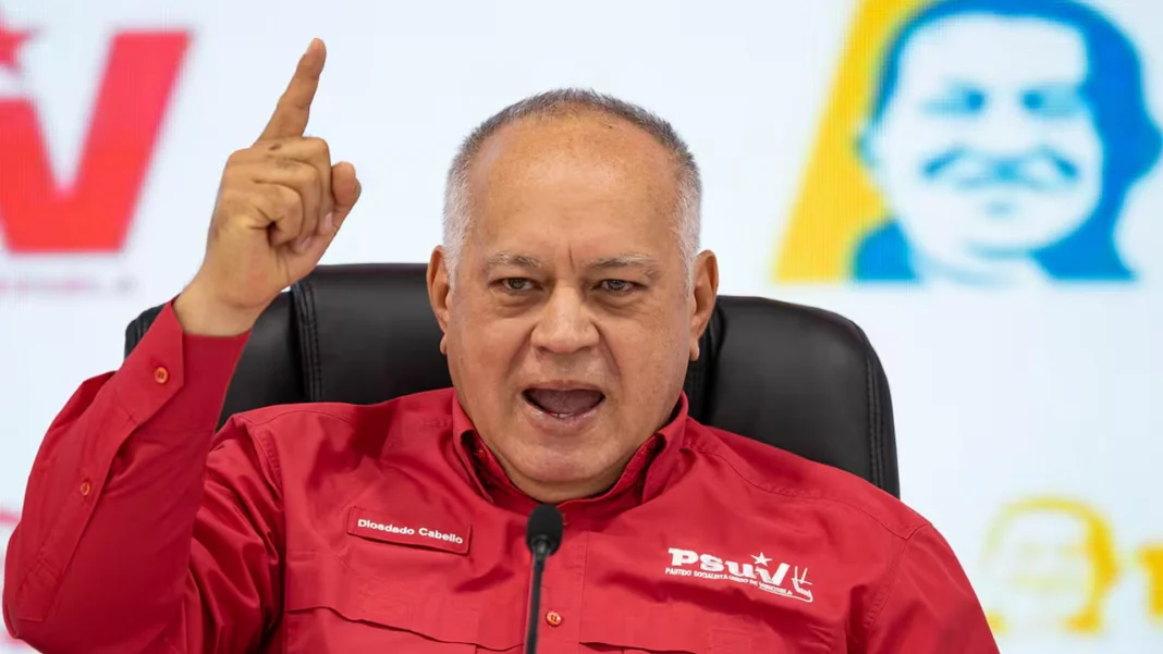 Diosdado Cabello, ministro del Interior de Venezuela, se pronunció este 3 de enero de 2026 tras la intervención militar de Estados Unidos en Caracas, una operación que incluyó bombardeos y terminó con la captura del presidente Nicolás Maduro.