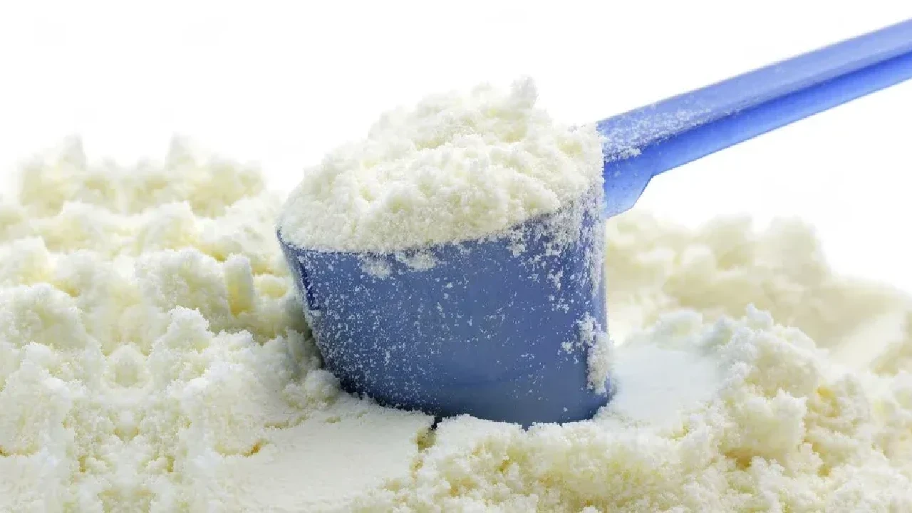 El 17% de la leche acopiada en el país llegó por importaciones durante 2025 1 El 17% de la leche acopiada en el país llegó por importaciones durante 2025