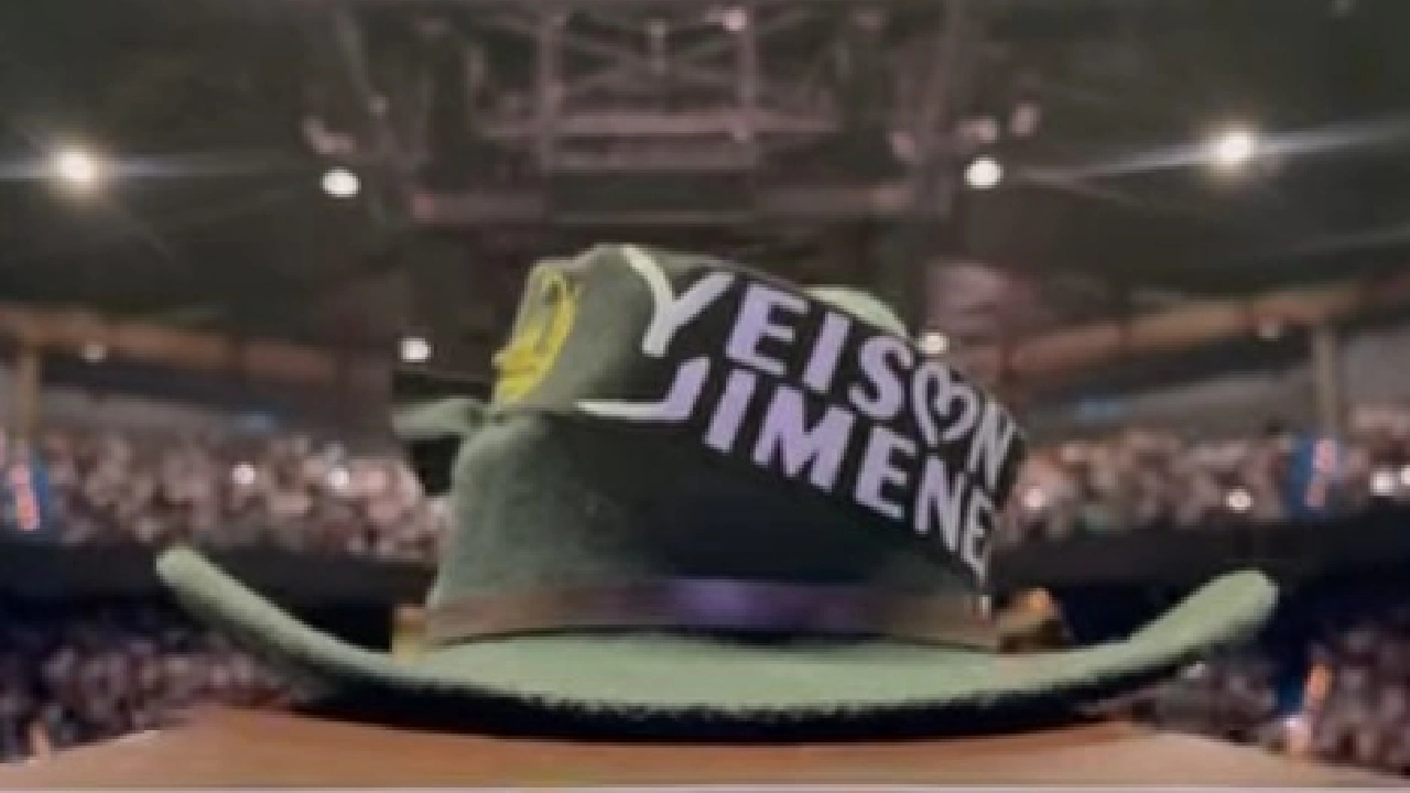 Fotos del funeral público de Yeison Jiménez en el Movistar Arena en Bogotá