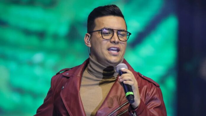 Fotos del funeral público de Yeison Jiménez en el Movistar Arena en Bogotá