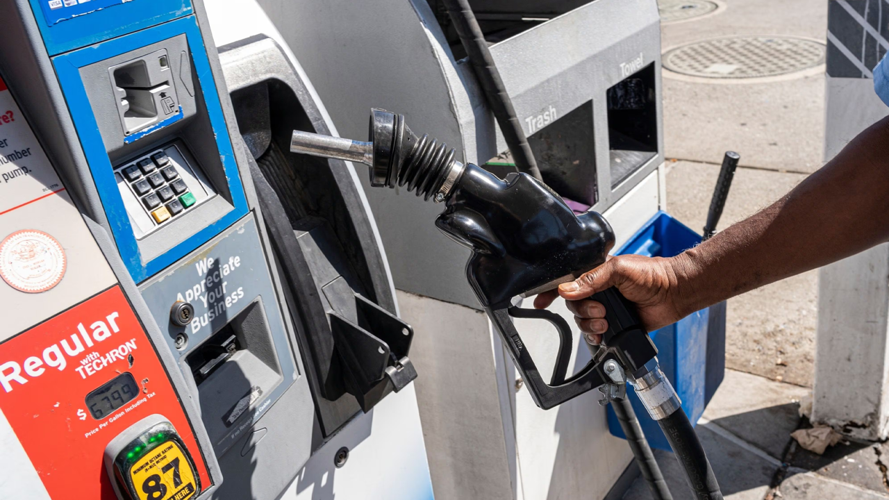 Colombia se mantiene en un rango intermedio en el ranking regional de precios de la gasolina