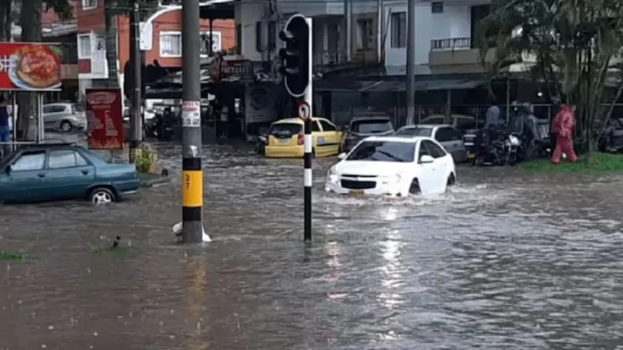 Las inundaciones en Medellín no se deben politizar