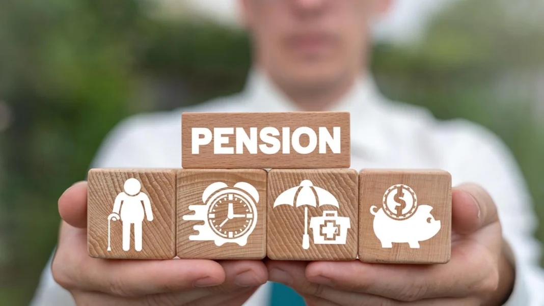 El Gobierno prepara un decreto para la repatriación de pensiones invertidas en el exterior, una propuesta que despierta críticas por los riesgos que implicaría para el ahorro de millones de afiliados.