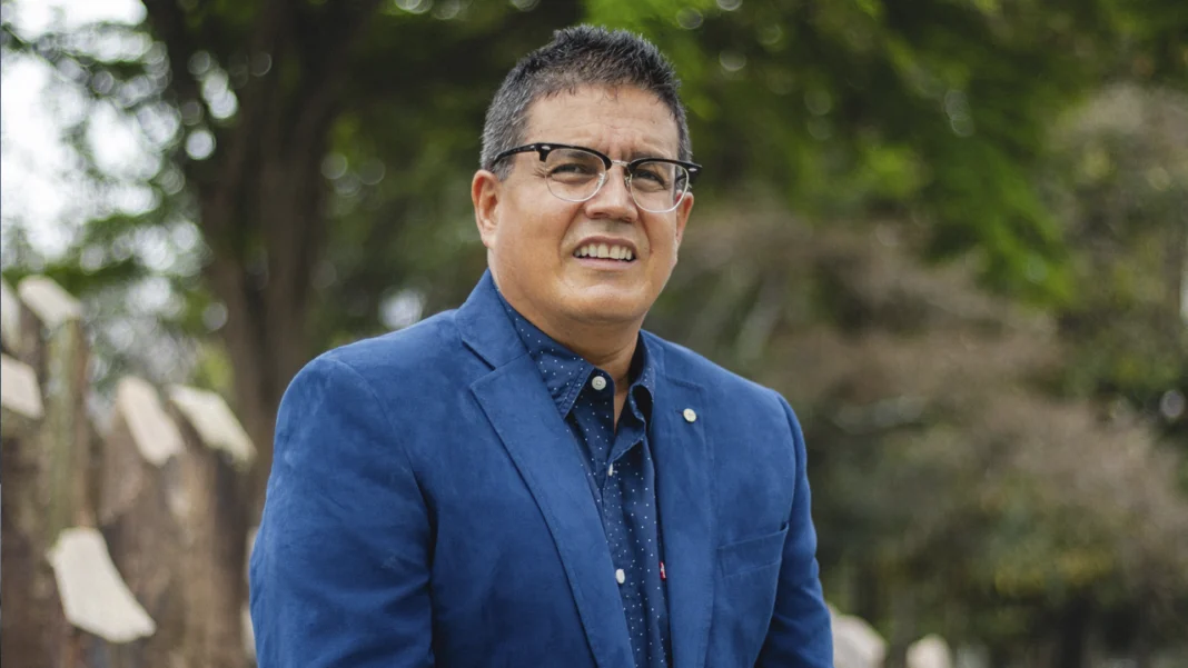 El Consejo Superior de la Universidad de Antioquia rechazó la renuncia del rector John Jairo Arboleda, en medio de tensiones por autonomía universitaria y crisis institucional.