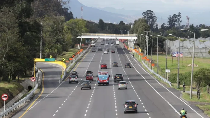 Luz verde ambiental a la ampliación de la Autopista Norte entre las calles 191 y 245