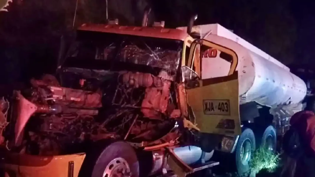 Video registró fuerte accidente en el Alto de La Línea que dejó 1 muerto y varios heridos