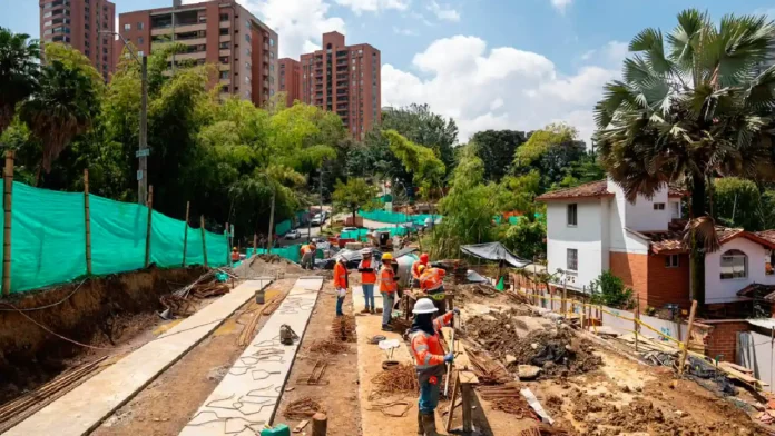 Avanza al 30 % la obra en la 34 con la loma de Los González