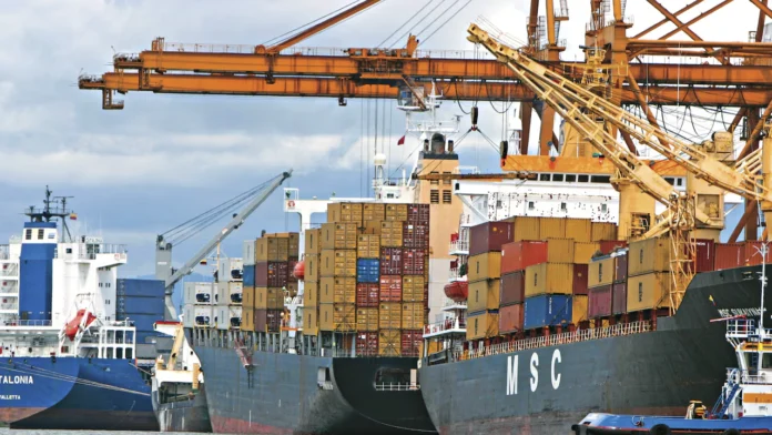 Comercio exterior inicia 2026 con repunte del 12,6 % en exportaciones