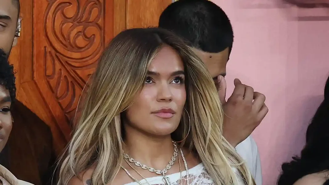 Video: Karol G se lució en el SuperBowl con Bad Bunny