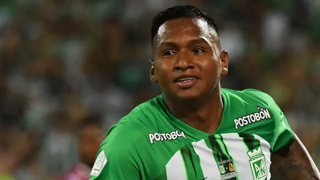 Alfredo Morelos salario en Nacional: cuánto gana el delantero en 2026