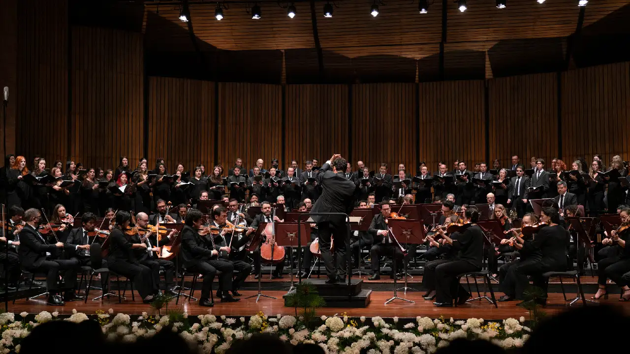 Agenda cultural en Colombia: Carnaval de Barranquilla, conciertos íntimos en Pereira y teatro en Medellín