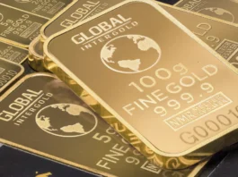 ¿El precio del oro cayó por la eventual llegada de Kevin Warsh a la FED? Esto dice ANIF El precio del oro superó los US$5.400 en enero de 2026, pero cayó 8,9% tras señales de tasas altas desde la Reserva Federal.