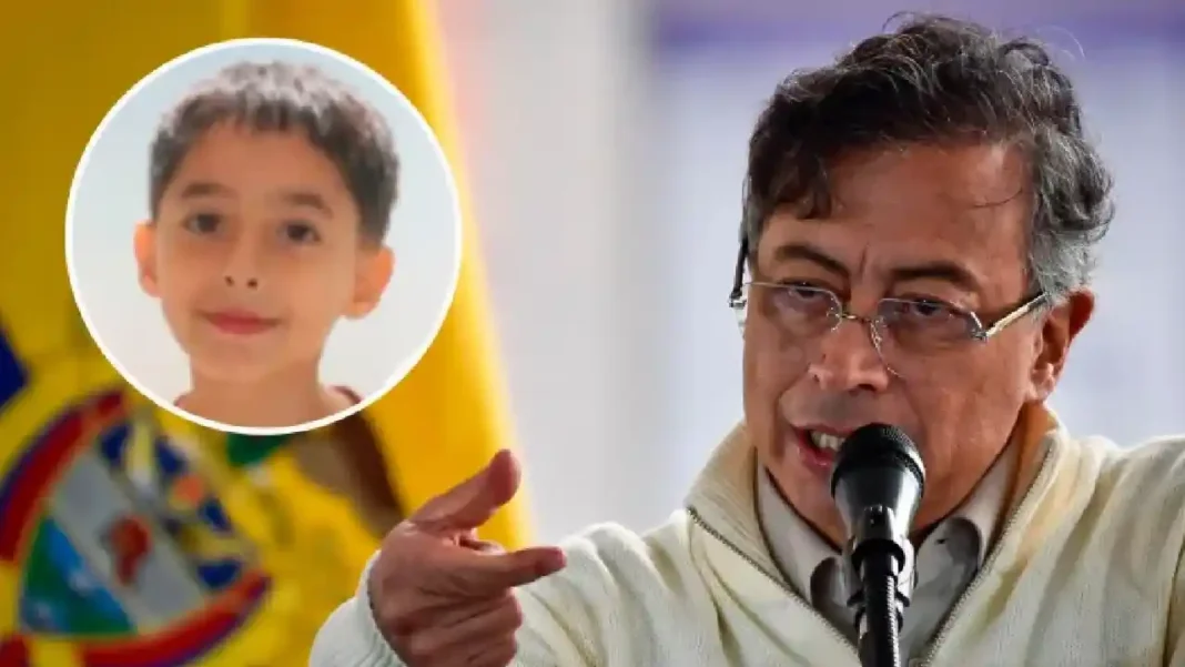 ¿Puede el Presidente Gustavo Petro divulgar la historia clíninca de un menor de edad o es delito?
