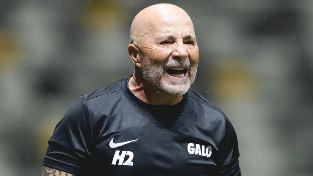 Sampaoli: despidos, acuerdos y cifras que explican su patrimonio