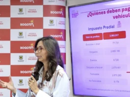 Bogotá anunció el calendario tributario 2026 con pago por cuotas sin intereses para vehículos, descuento del 10% y nuevos canales digitales para facilitar el cumplimiento de impuestos.