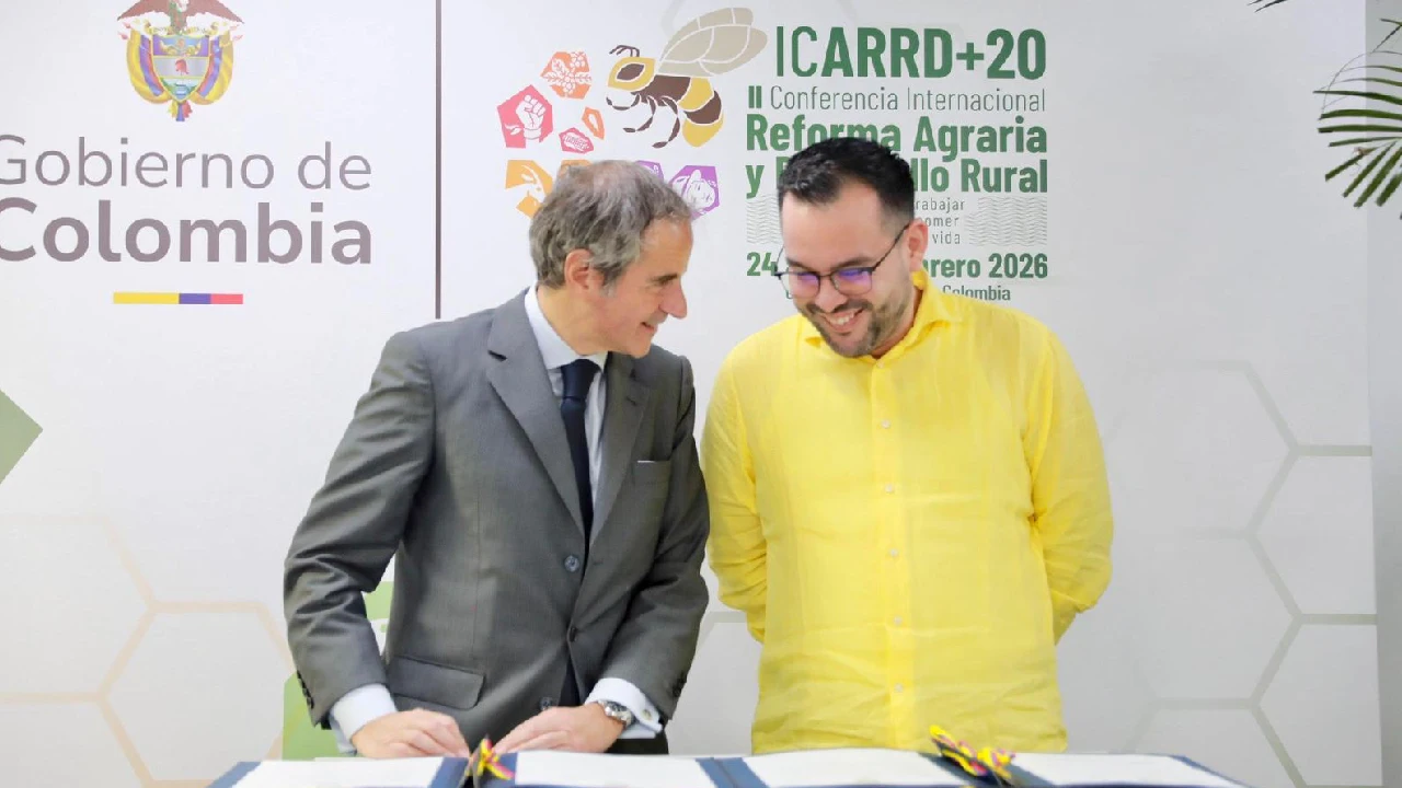 ¿Energía nuclear en Colombia? Gobierno firma acuerdo histórico con la OIEA en Cartagena