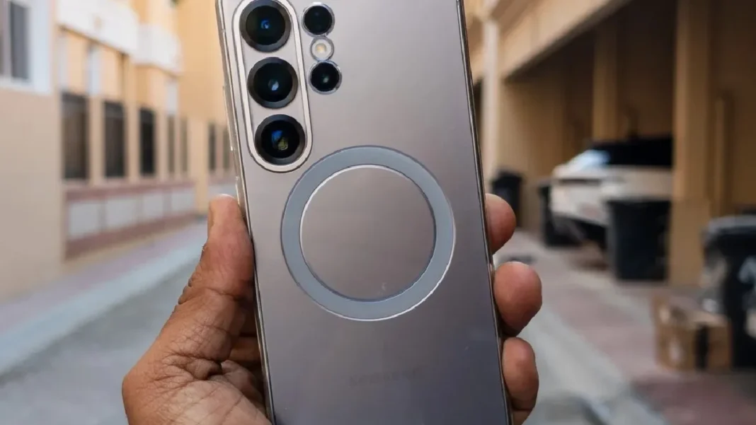 La razón por la que Samsung eliminará la carga rápida del S26