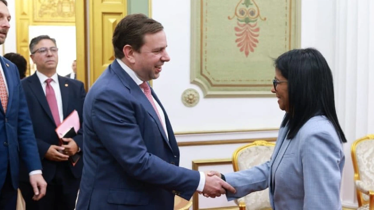 ¿Regresa Shell con fuerza a Venezuela? Claves de la reunión por el petróleo y el gas