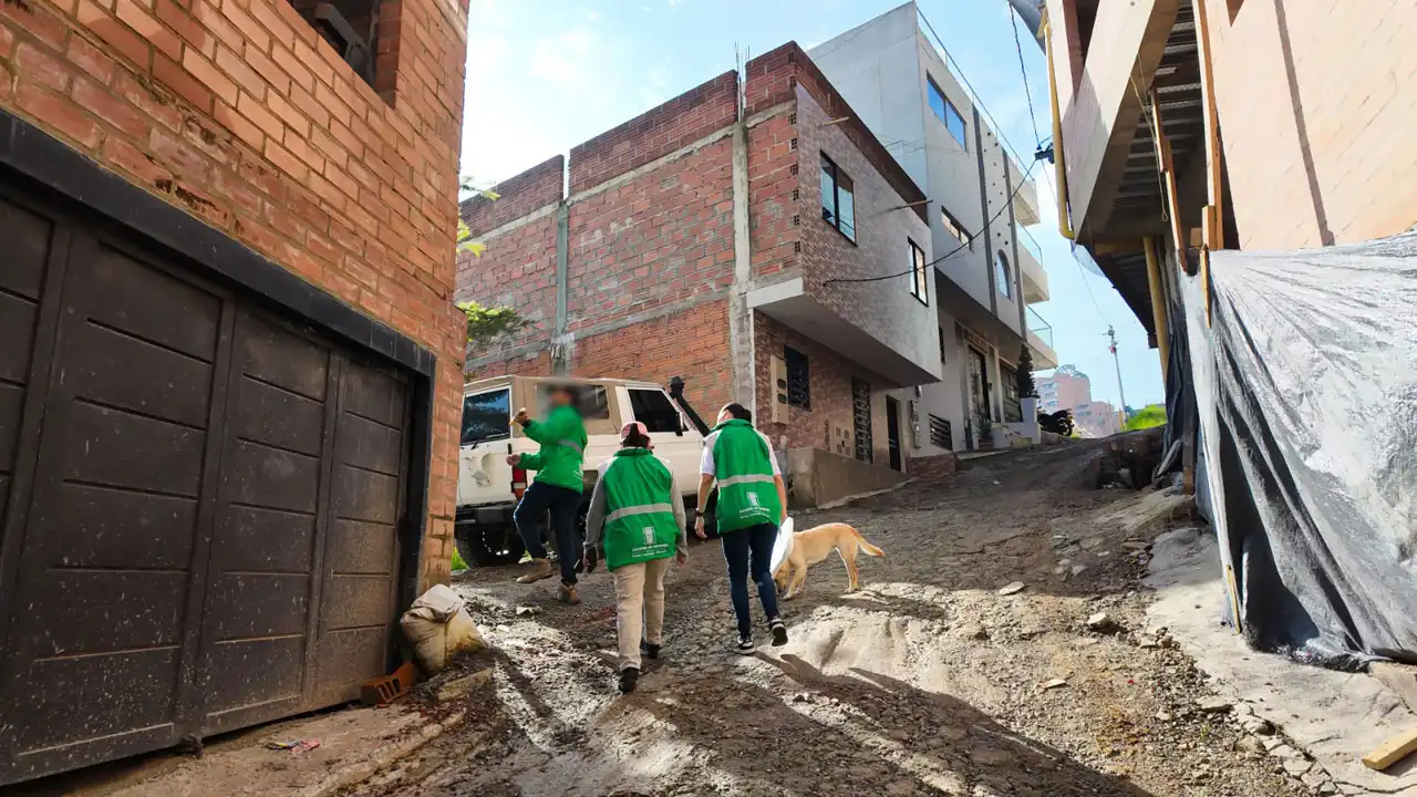 Alcaldía de Medellín refuerza controles para impedir edificaciones clandestinas en el suroccidente