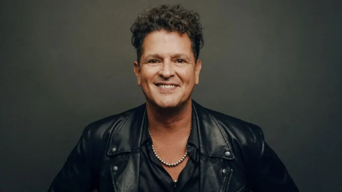 Carlos Vives presenta adelanto de su nuevo álbum en gala internacional