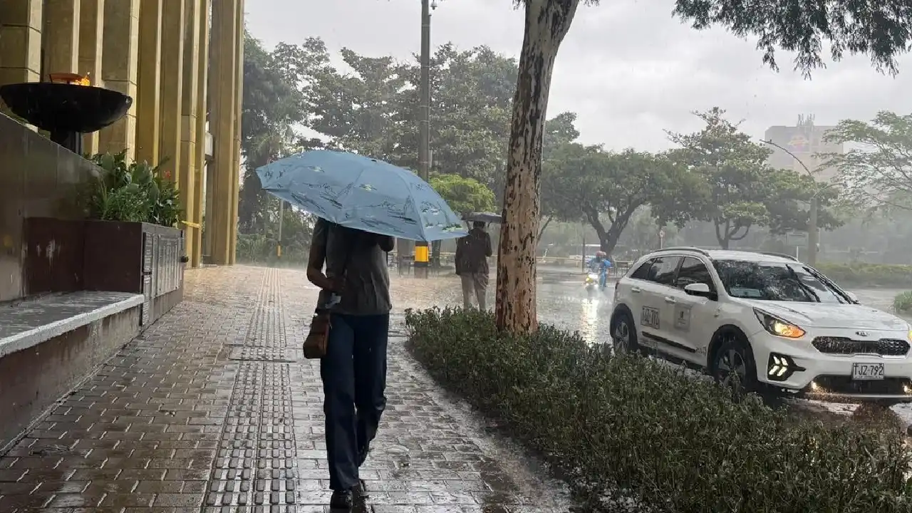 Medellín y el Valle de Aburrá activan protocolos por inicio de temporada de lluvias