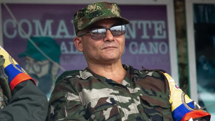 Iván Mordisco estaría herido tras bombardeo en Vaupés y autoridades refuerzan operativo para capturarlo