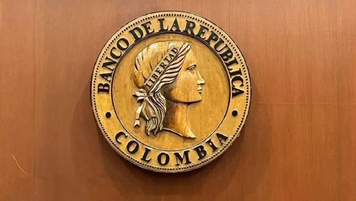 Tasa de interés en Colombia sube 100 puntos básicos: decisión del Banco de la República en 2026