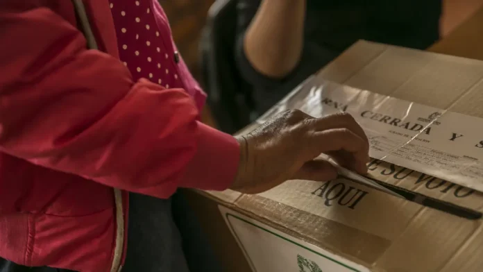Análisis político cuestiona comparaciones entre elecciones de 2022 y el escenario actual en Colombia Análisis político cuestiona comparaciones entre elecciones de 2022 y el escenario actual en Colombia