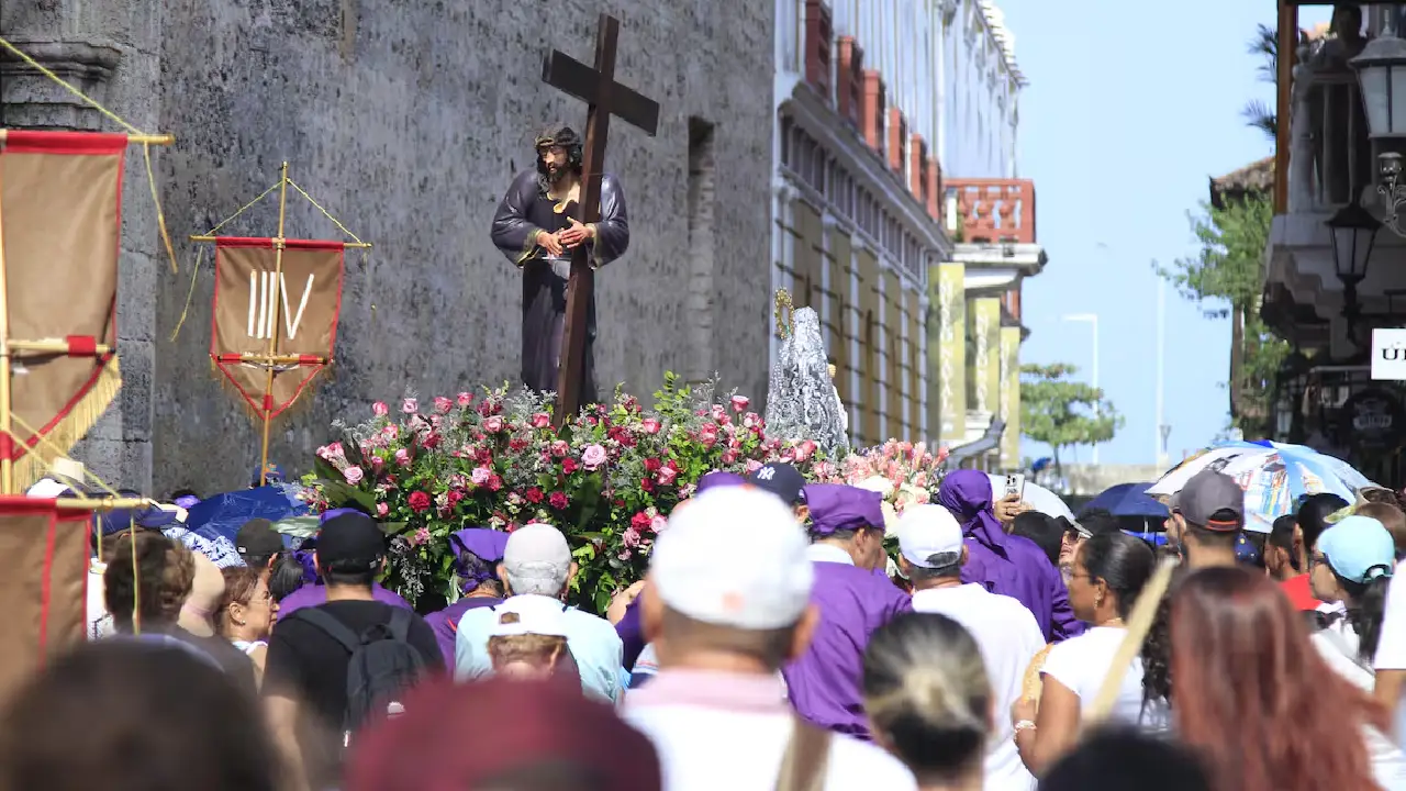 ¿Cuándo es Semana Santa 2026? Fechas clave y festivos en Colombia