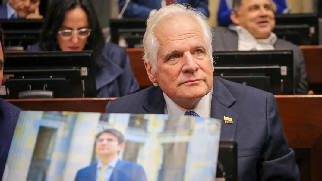 ¿Qué están planeado los partidos de centro derecha en Colombia?