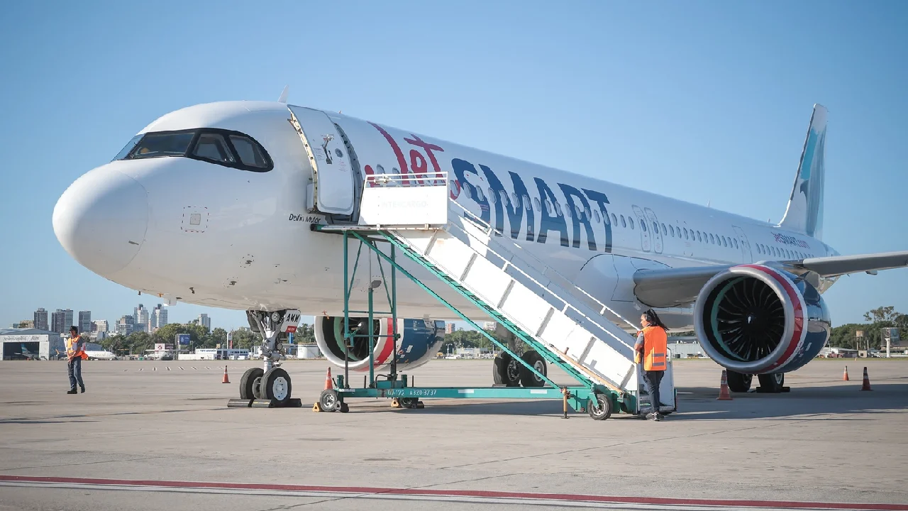 ¿Cómo obtener vuelos más baratos con Claro club y Jetsmart? Fechas y condiciones clave