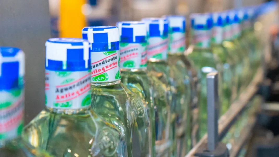 FLA se distancia de la competencia con hito comercial de 73,2 millones de botellas en 2025