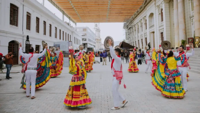Bogotá recibe a más de 517.000 viajeros en marzo impulsada por la agenda cultural