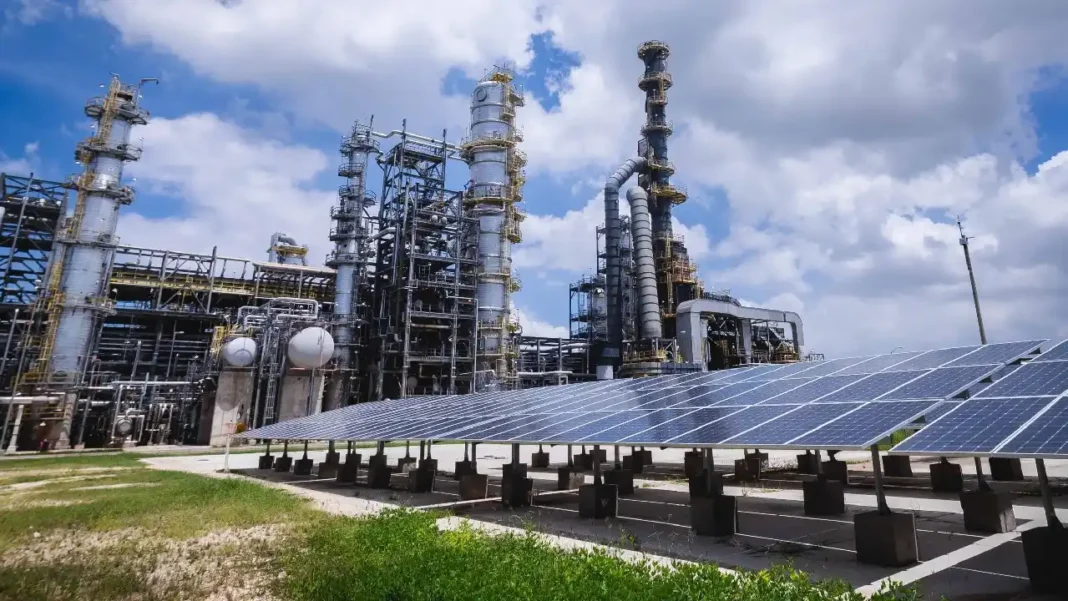 Refinería de Cartagena retoma operación plena tras superar contingencia eléctrica