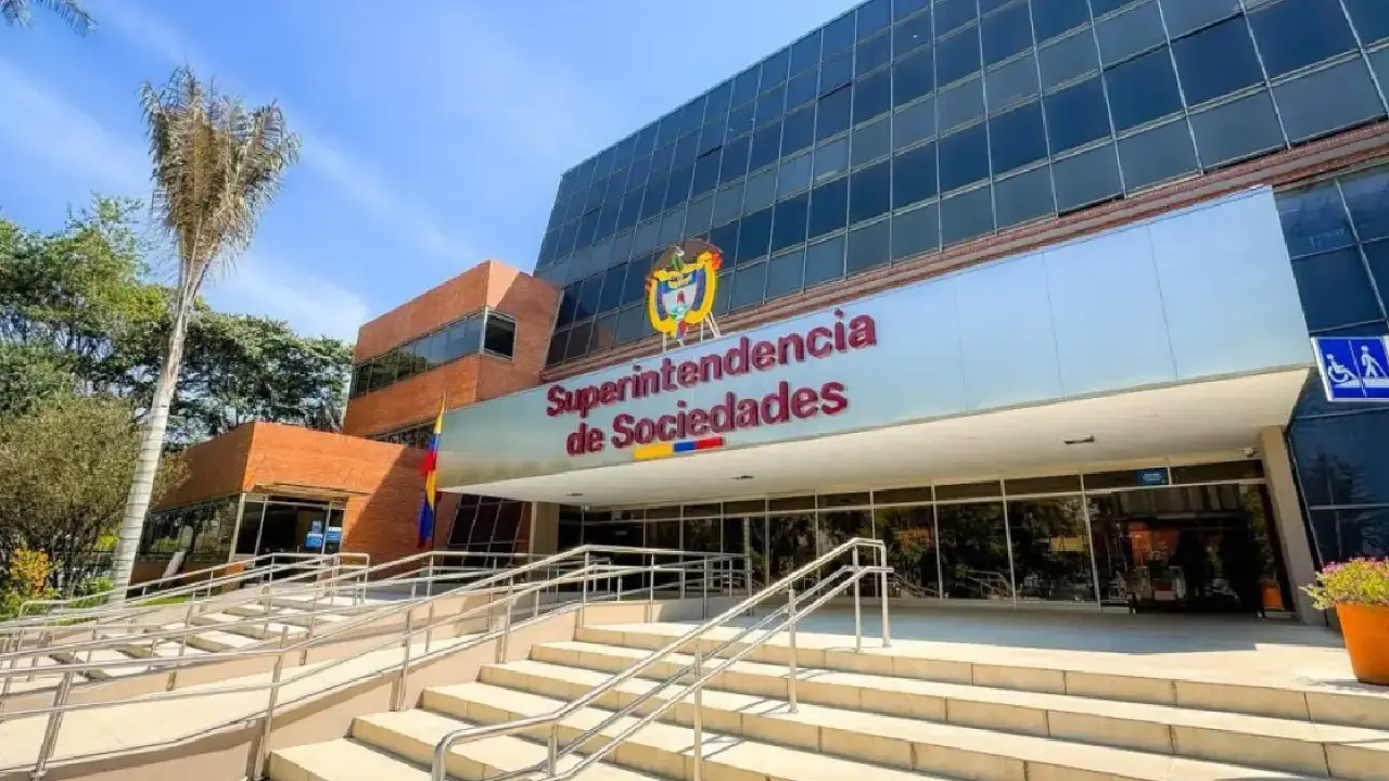 Decreto 0226 de 2026: Nuevos requisitos para jefes de la Superfinanciera, Supersociedades y SIC