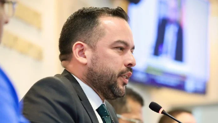 ¿Vuelve a subir la gasolina en Colombia? Esto dijo el ministro Palma