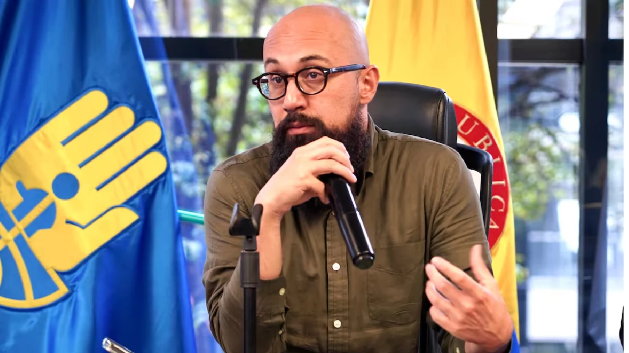 Carrillo denuncia presunta corrupción en el Fondo de Adaptación: señala a Angie Rodríguez