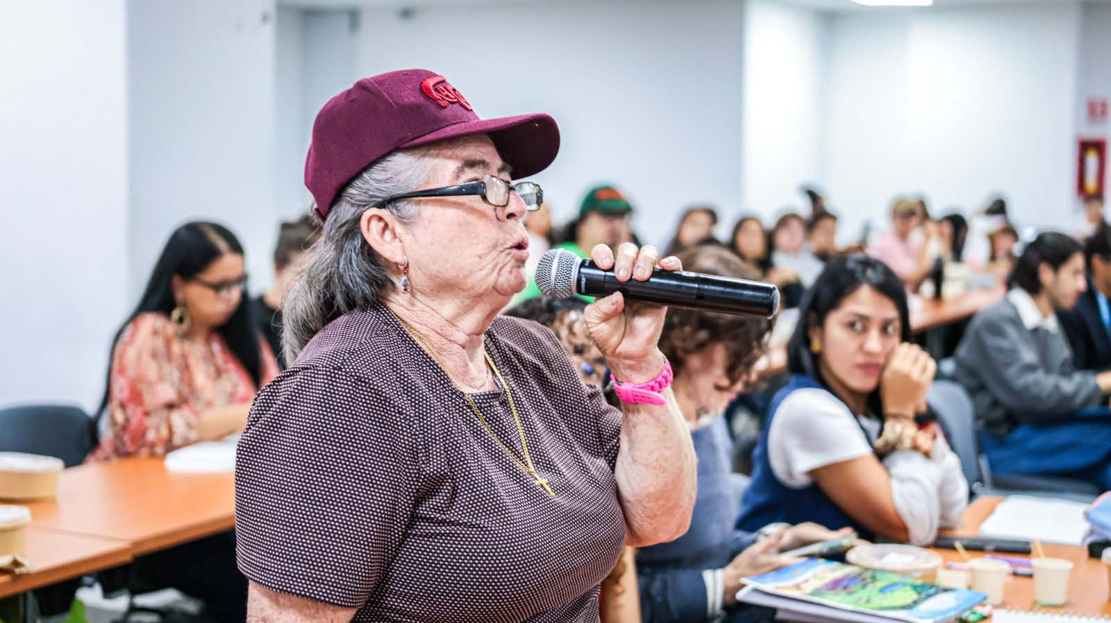 Medellín avanza en la revisión del POT con diálogo entre sectores clave