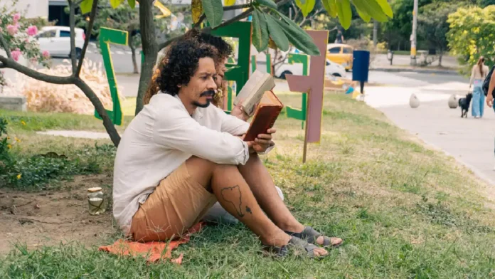 Libros sin Fronteras_ conocimiento que transforma territorios en Medellín Libros sin Fronteras: conocimiento que transforma territorios en Medellín